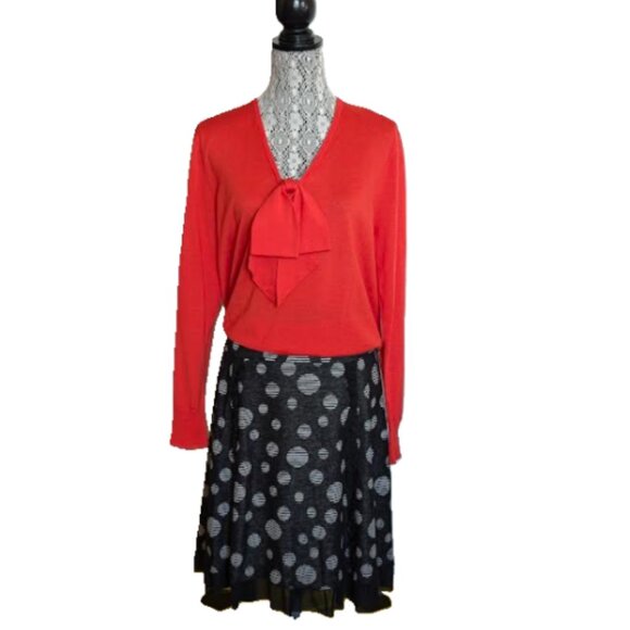 2/$35 +$9.99 Shipping NWOT Trisisto Pull On Polka Dot Skirt - Picture 4 of 4